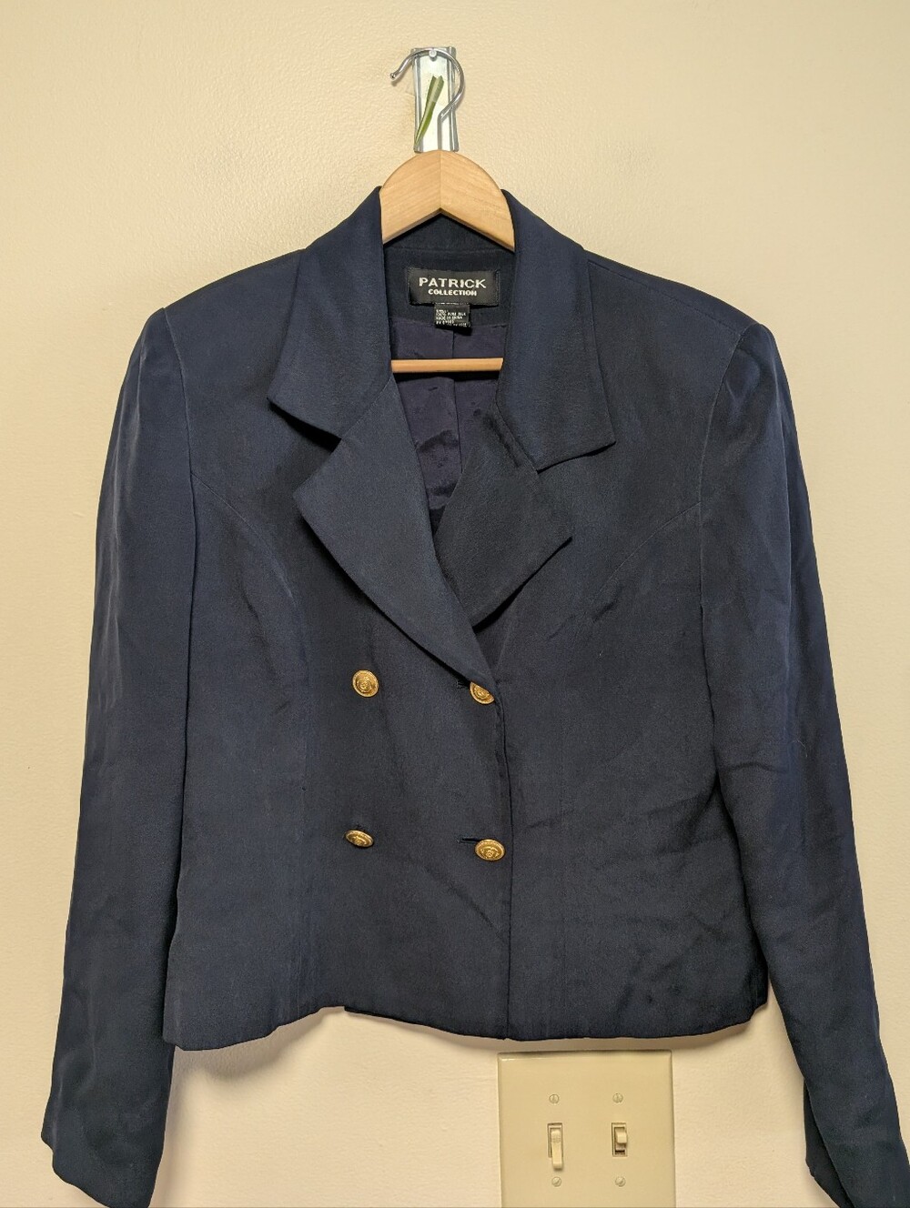 Patrick Collection 100% Silk Navy Double Breasted Blazer Gold Buttons